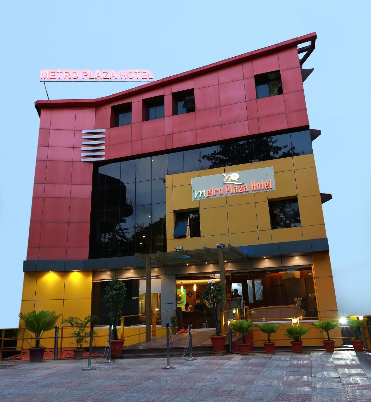 Metro Plaza Hotel By Rak Rooms, Mangaluru Exteriér fotografie
