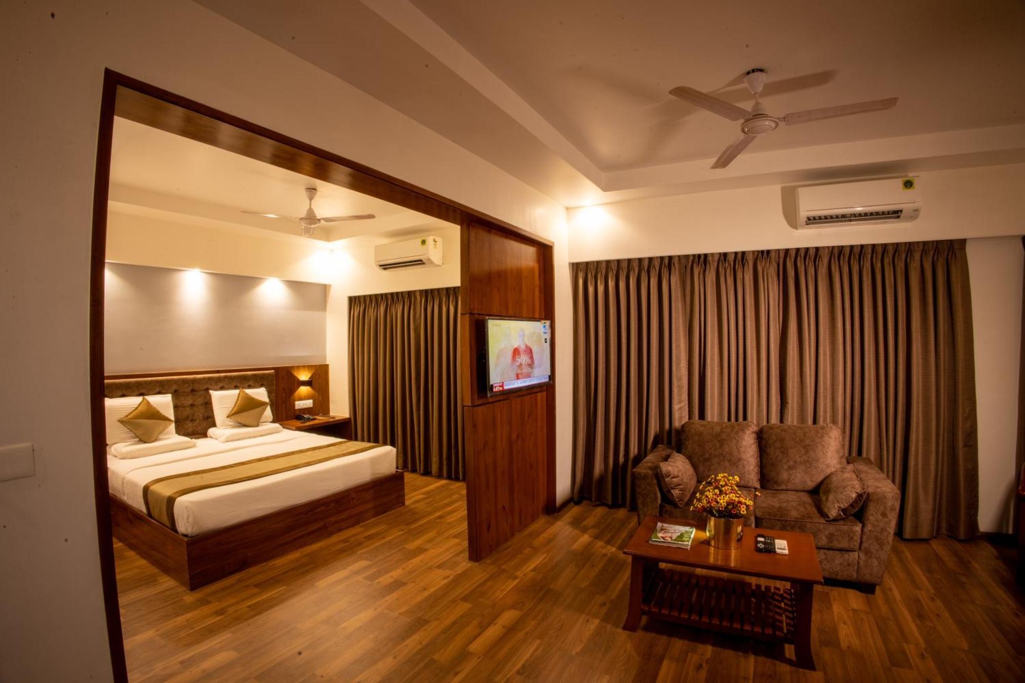 Metro Plaza Hotel By Rak Rooms, Mangaluru Exteriér fotografie