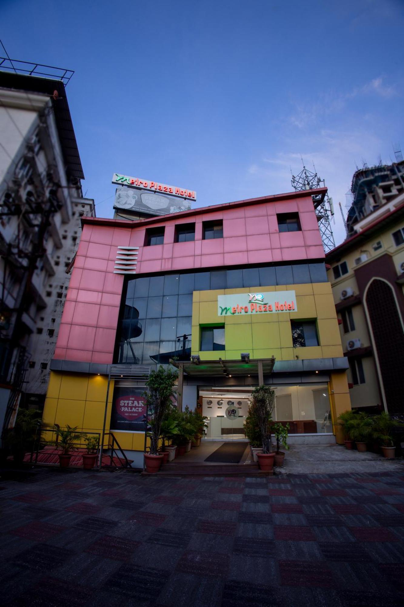 Metro Plaza Hotel By Rak Rooms, Mangaluru Exteriér fotografie
